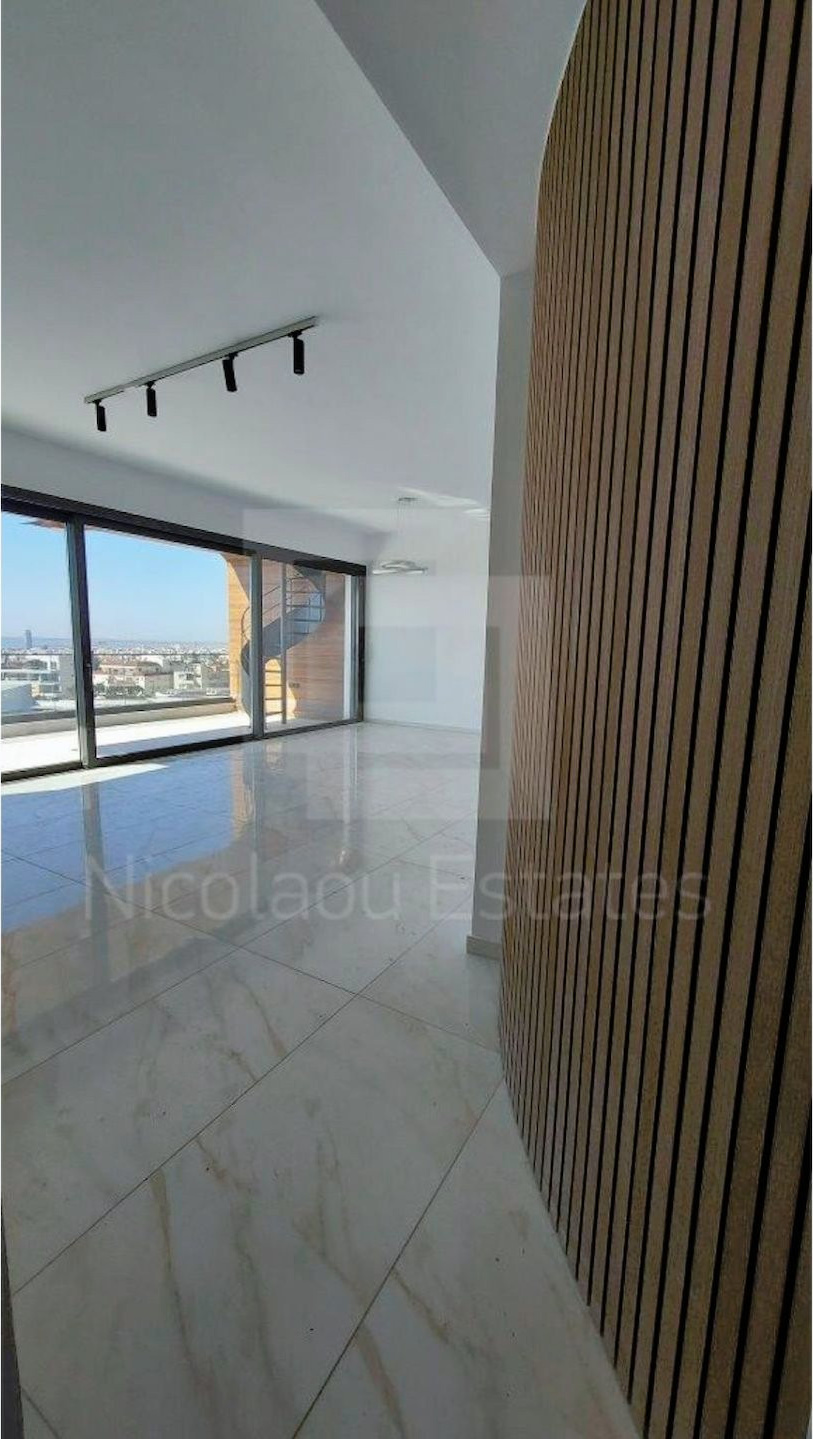 Apartments, 3 Bedrooms, Rent