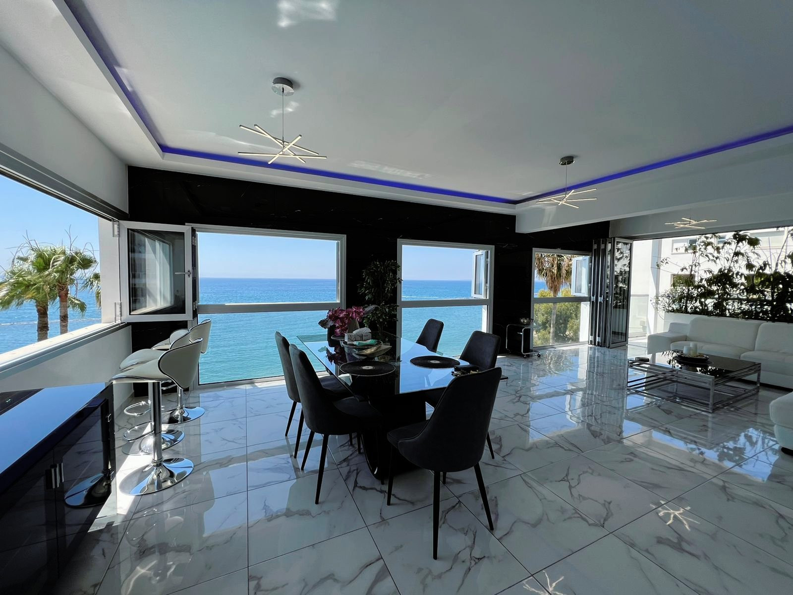 Apartments, 3 Bedrooms, Rent