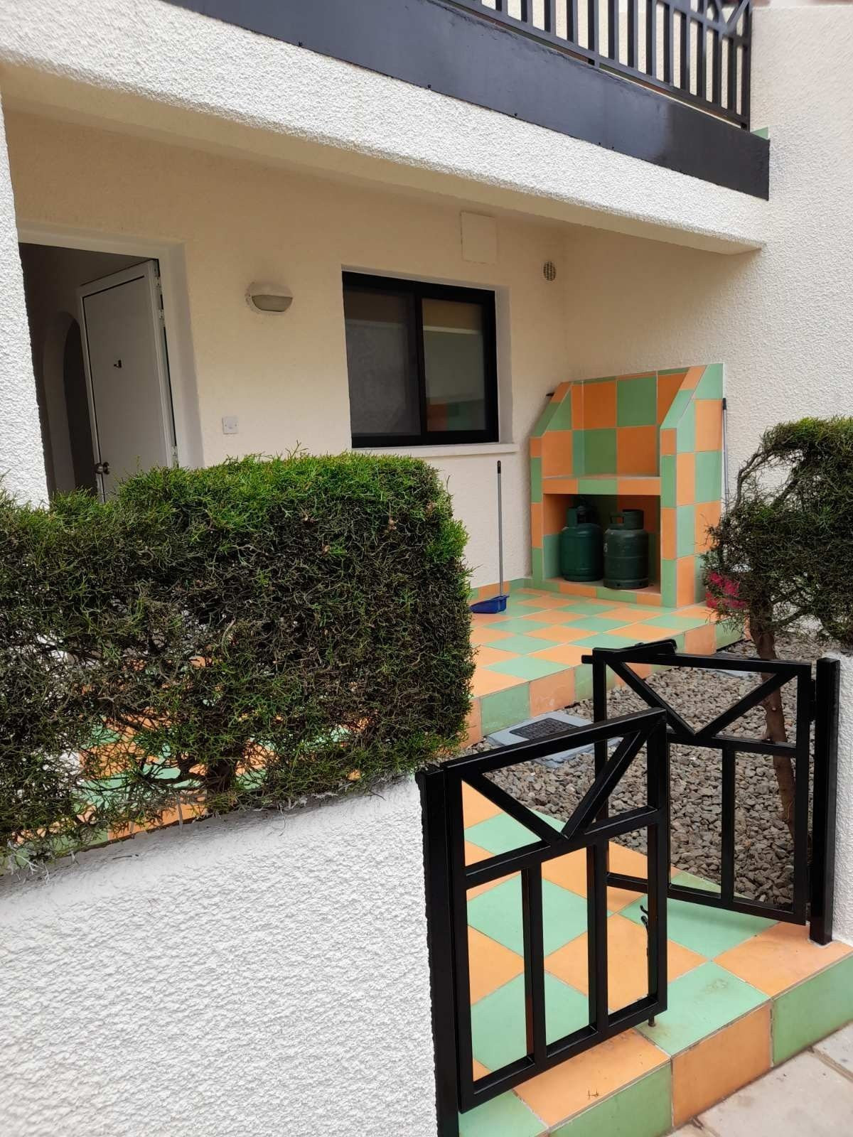 Maisonette, 2 Bedrooms, Rent